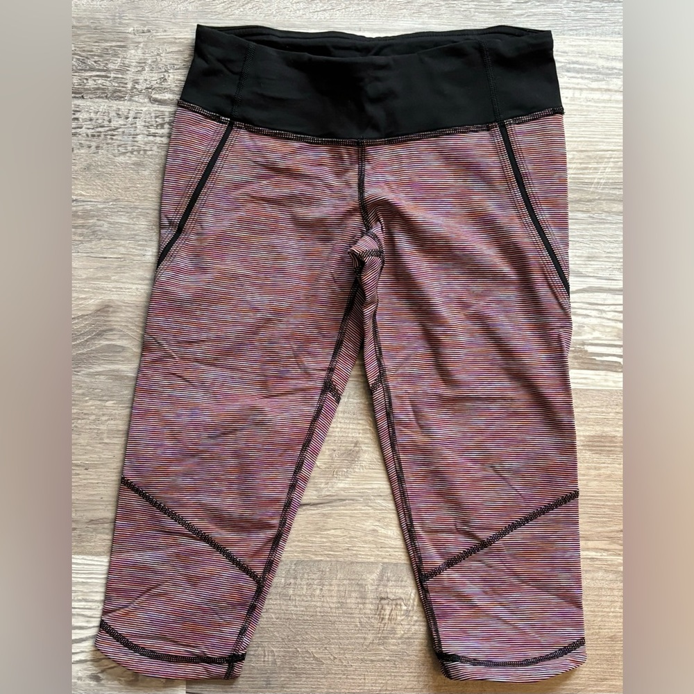 Lululemon Vintage Striped Capri Legging Sz. 4